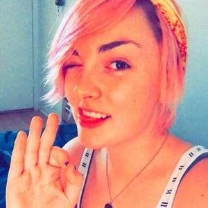 Meet your Posher, Savannah